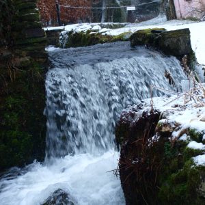 marche-023-2000×2666 Canal alimentation Moulin de La Cornette